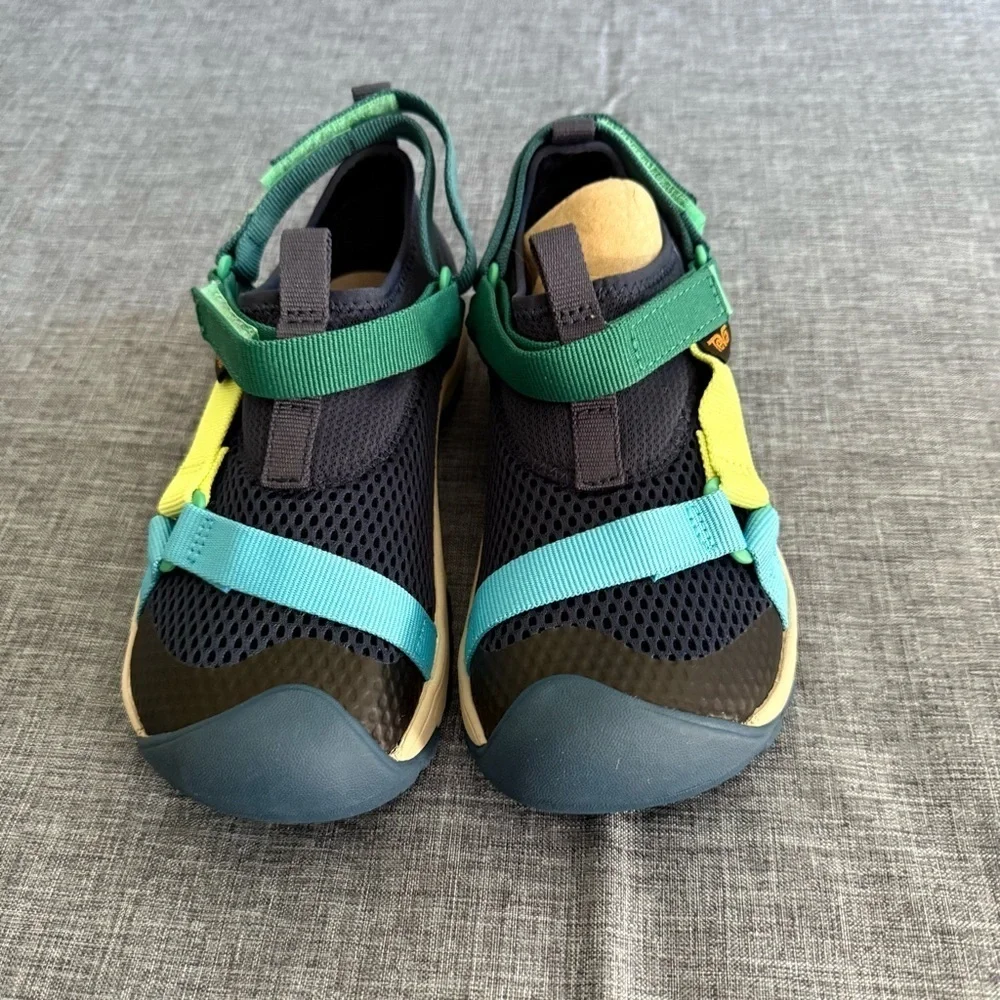 Teva Unisex-Child K Outflow Universal Sandal  Size 1